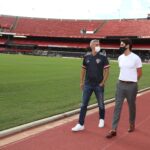 Crespo chegou, Kaká ‘guia’, Orlando saiu e boatos de reforço – Café Tricolor