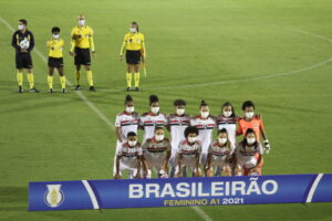 Leia mais sobre o artigo São Paulo abre placar, mas sofre gol e empata na estreia do Brasileirão Feminino 2021