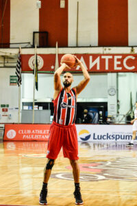 Leia mais sobre o artigo São Paulo vence Bauru e mantém invencibilidade no Campeonato Paulista de Basquete