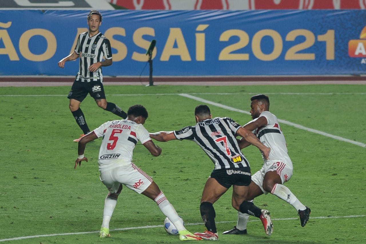Leia mais sobre o artigo Notas: São Paulo 0 x 0 Atlético Mineiro | 22ª Rodada – Brasileirão 2021
