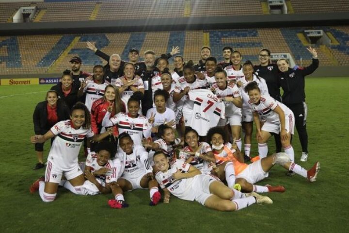 SanSão em dobro: São Paulo na final do Paulistão Feminino e empata na estreia do sub-17