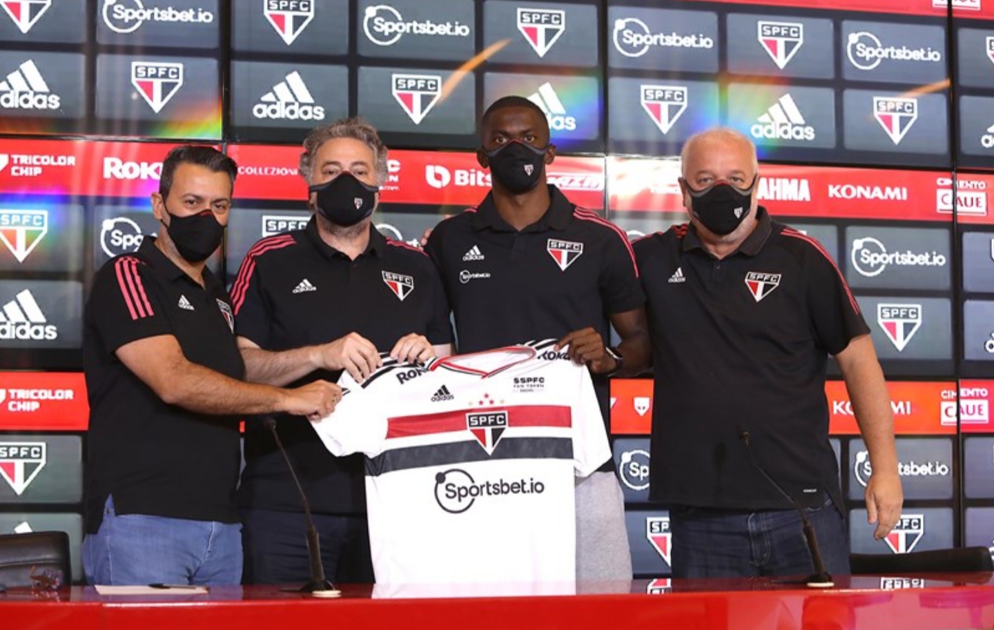 Apresentação Andrés Colorado