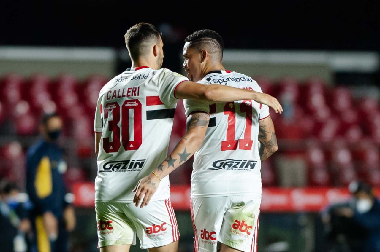 Leia mais sobre o artigo Müller chama Luciano e Calleri de jogadores normais, e diz receita que daria para o São Paulo