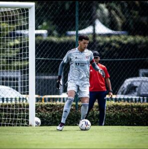 Leia mais sobre o artigo João Pedro: conheça goleiro da base Tricolor que integrará o elenco profissional contra o Fortaleza