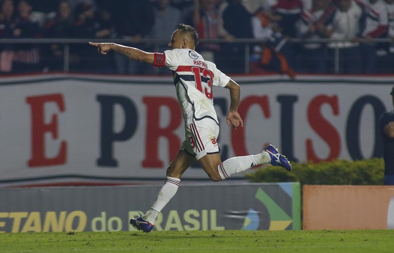 Leia mais sobre o artigo Notas: São Paulo 1 x 0 Palmeiras | Quartas de final (ida) – Copa do Brasil 2023