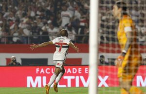 Leia mais sobre o artigo Notas: São Paulo 2 x 0 Corinthians | Semifinal – Copa do Brasil