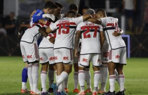 Leia mais sobre o artigo Notas: São Paulo 1 x 0 Bragantino | 33ª rodada – Brasileirão 2023