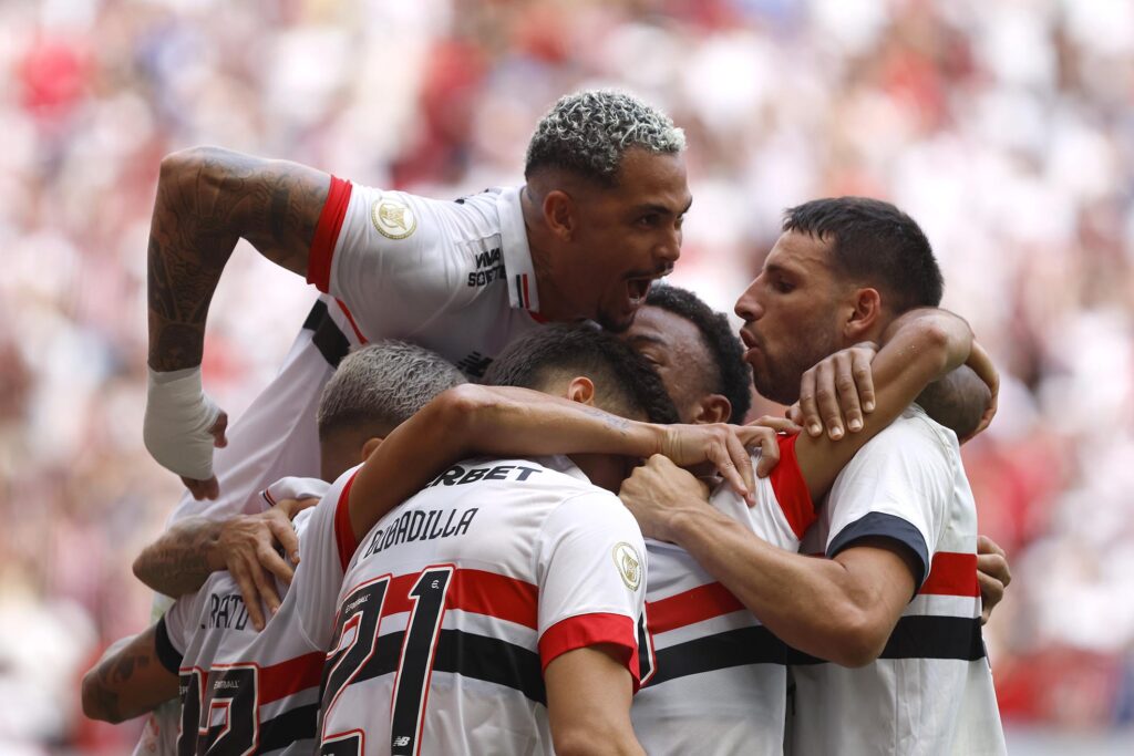 Leia mais sobre o artigo Notas: São Paulo 3×1 Corinthians | 28ª rodada – Brasileirão 2024