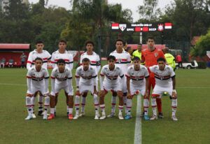 Leia mais sobre o artigo Vale taça: Neste sábado, o São Paulo decide o Paulista Sub 17 em Cotia. Saiba mais sobre a campanha até aqui