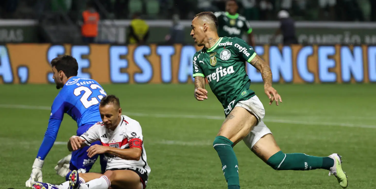 Leia mais sobre o artigo São Paulo sondou atacante que decidiu Libertadores por rival