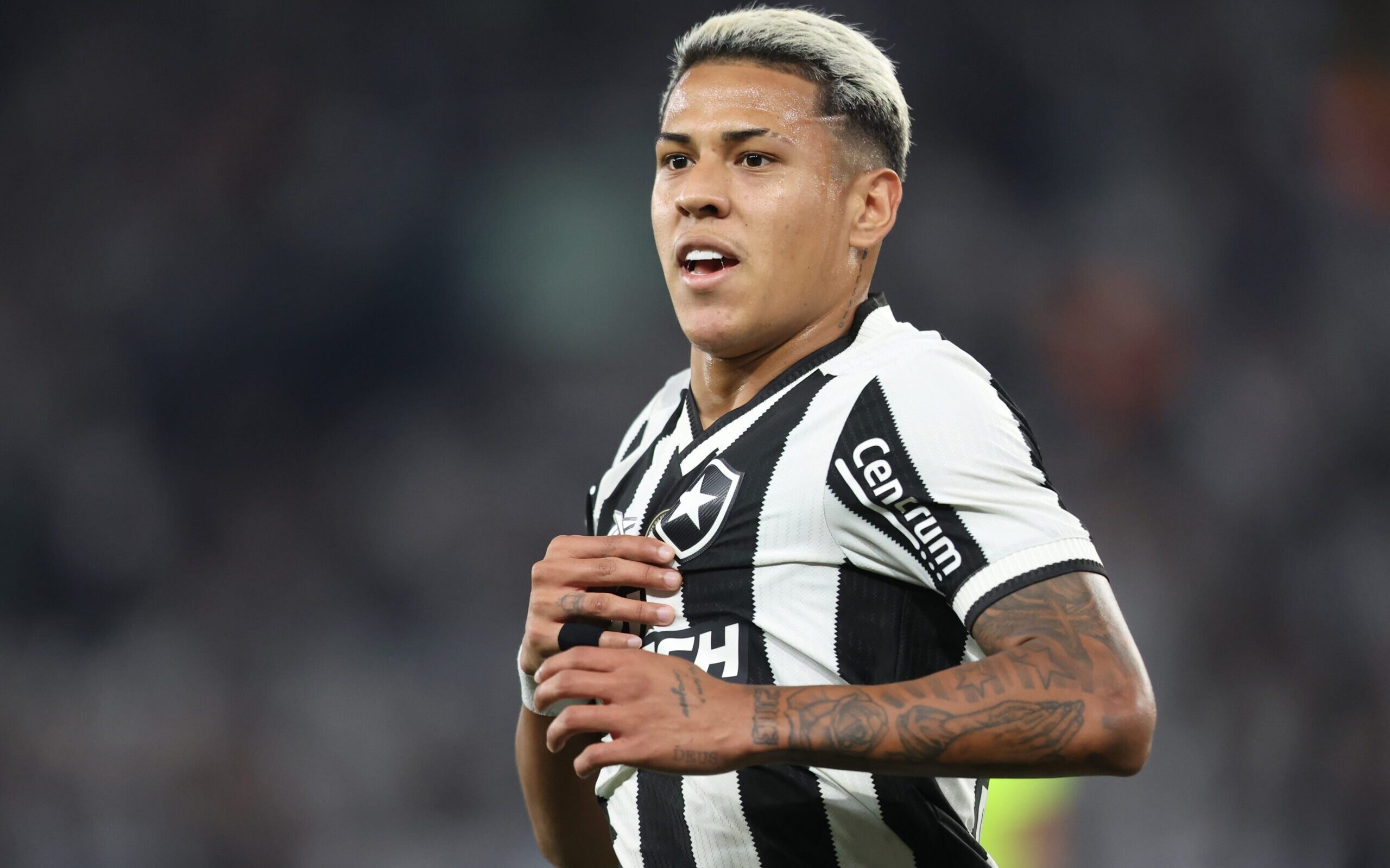 Leia mais sobre o artigo Botafogo oferece cinco jogadores, só um agradou São Paulo; Clube pediu outros três